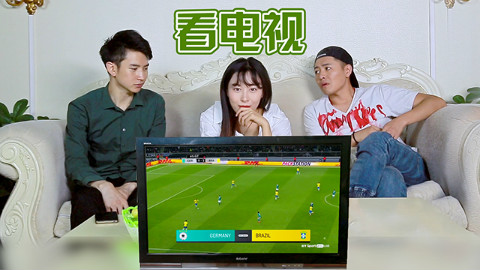 小伙为了看世界杯简直是不择手段,这招你见过么?